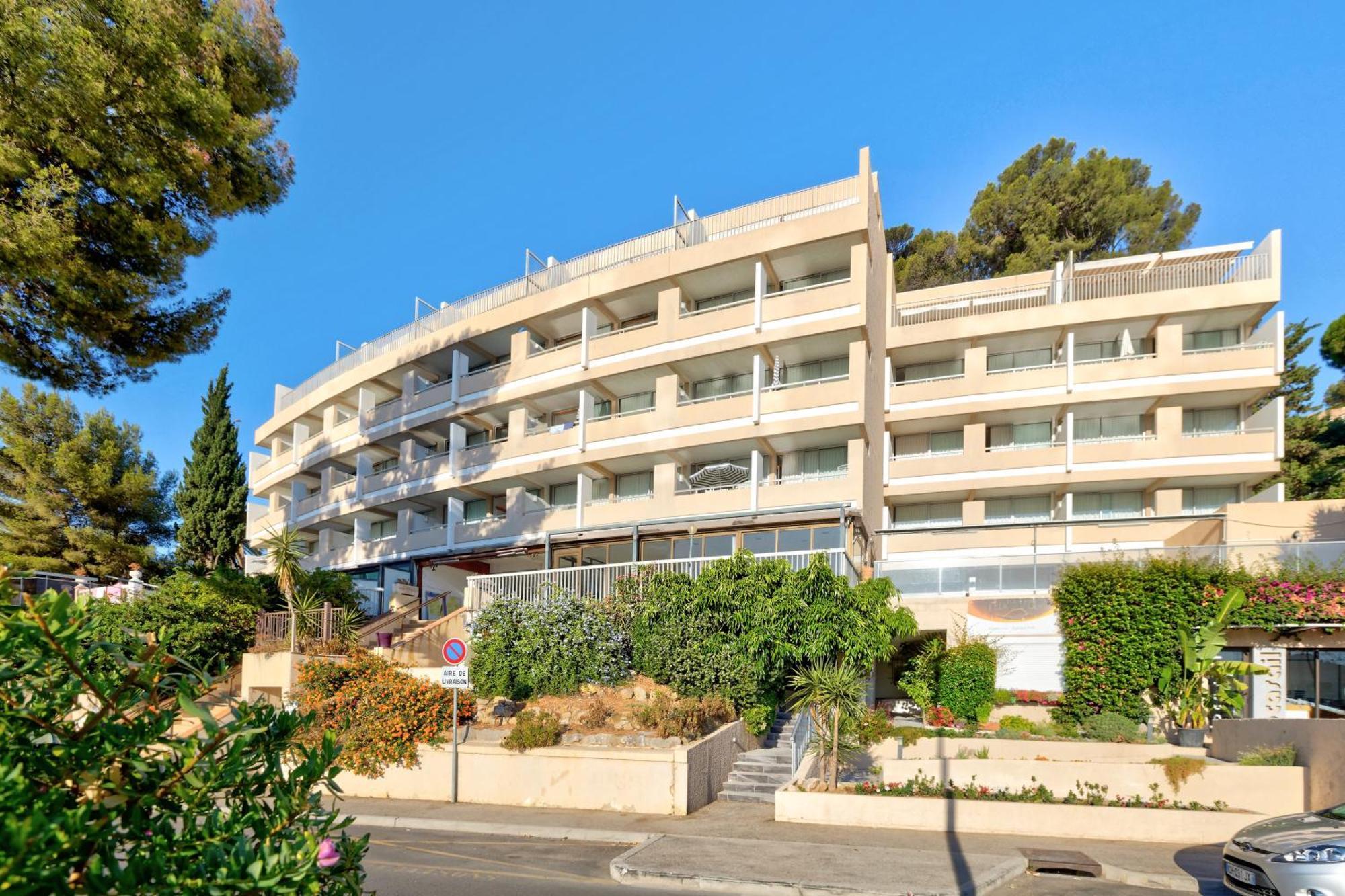 Residence Pierre & Vacances Bandol Port Exterior photo